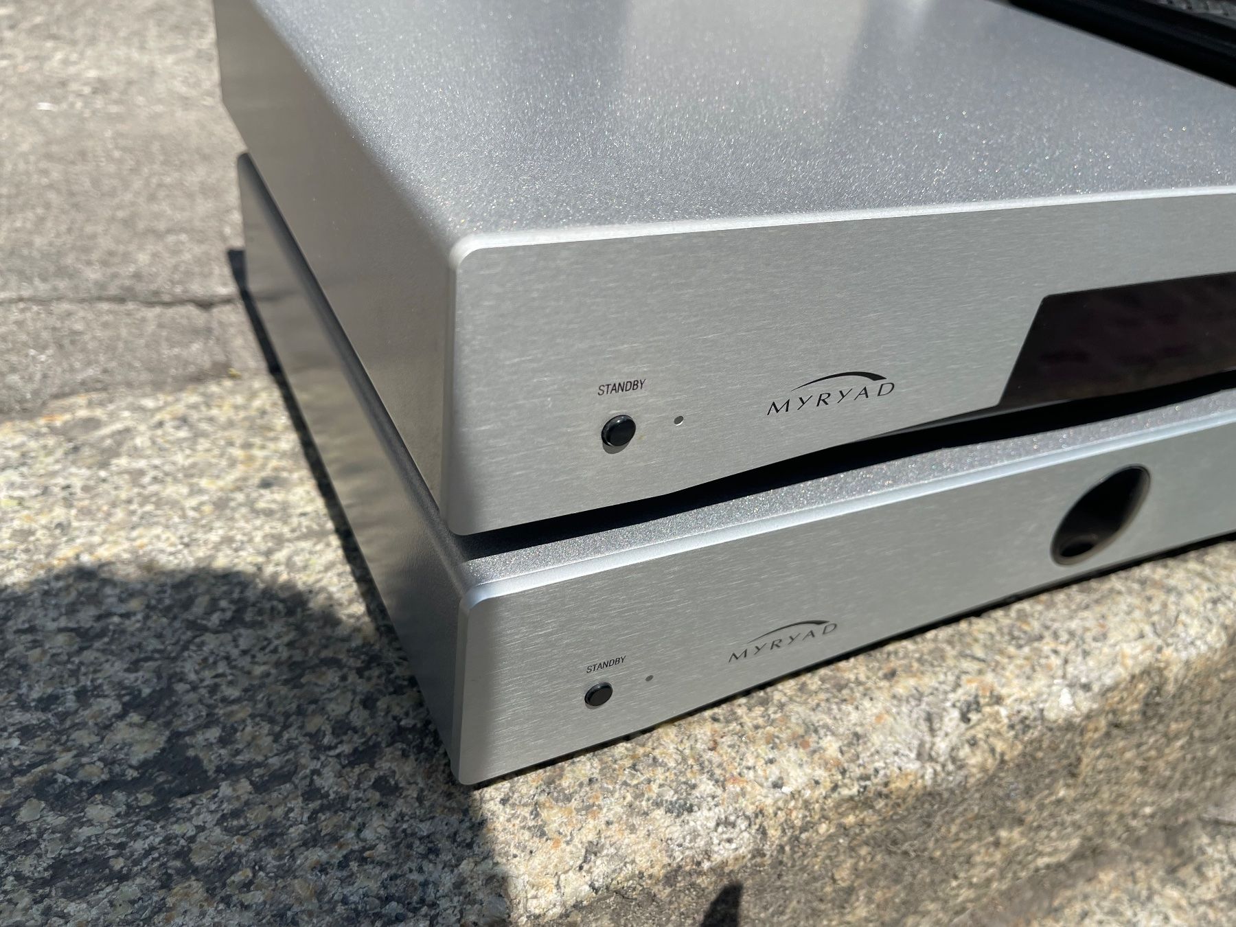 Verstärker: Myryad Amplifier und Thuner   High End Lieferung Gratis – Gebraucht aus Thun von Thuno6 1