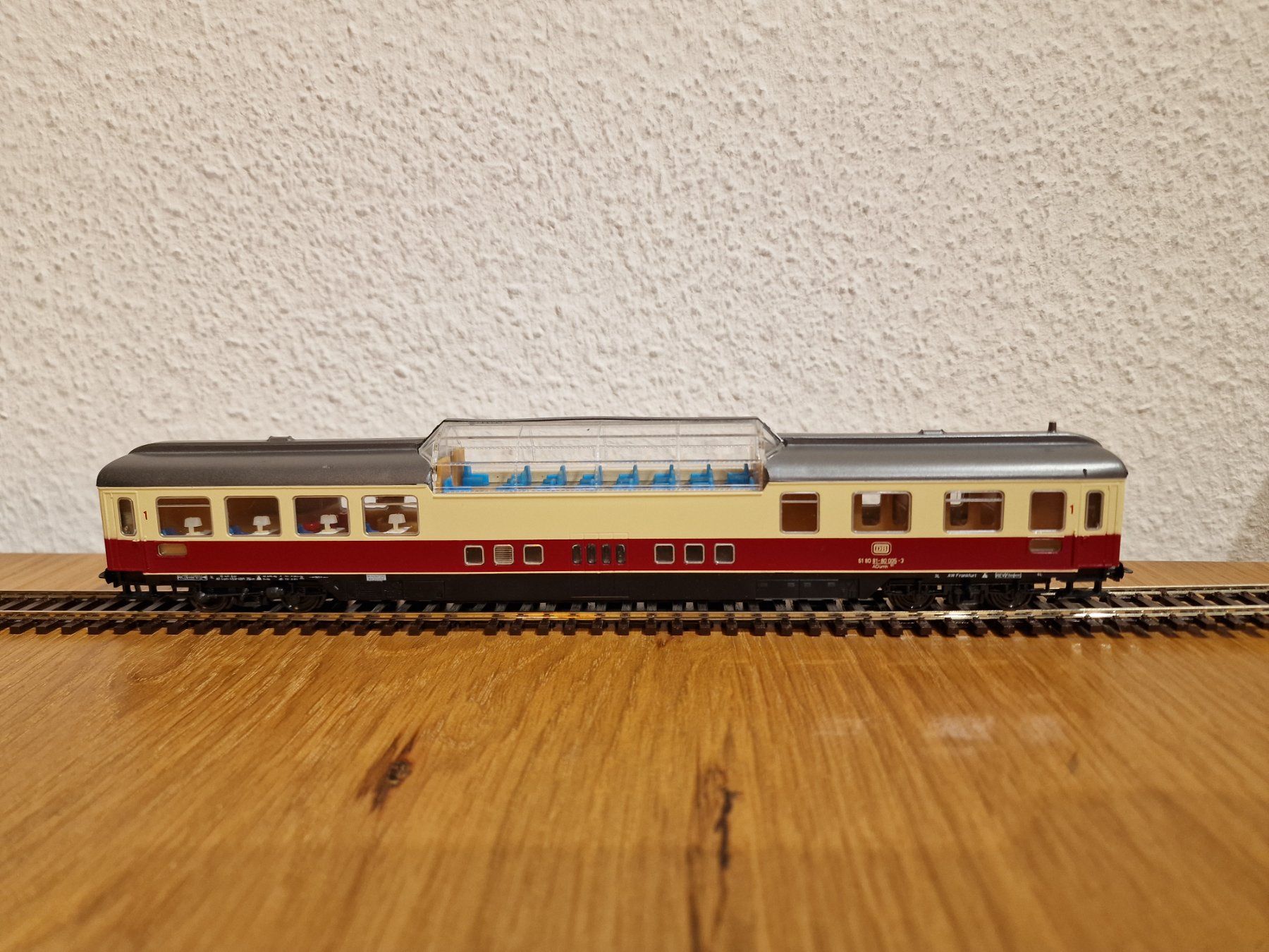 Roco Modellini di ferrovie: DB Aussichtswagen H0 – Usato da Matten b. Interlaken venduto da lor_hr9w