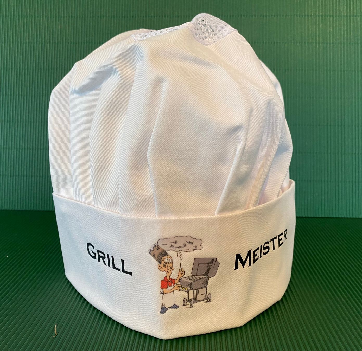 Copricapi, berretti & cappellini: Profi-Kochmütze "Grillmeister" – Nuovo (secondo la descrizione) da Egg SZ venduto da irbaku