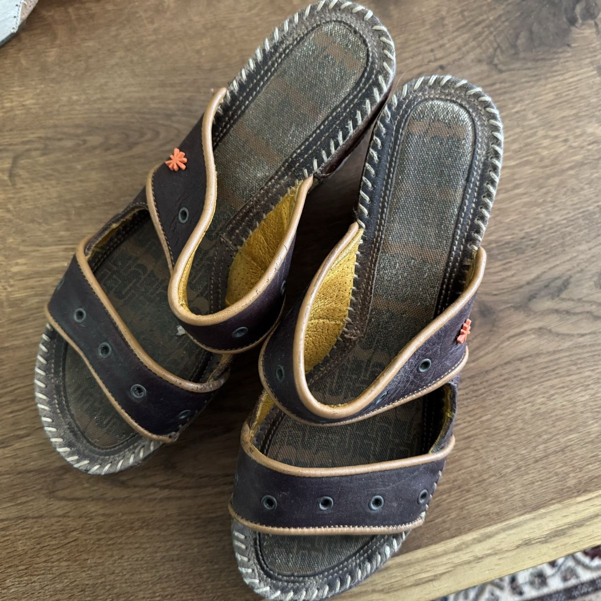 Art Chaussures femmes: *ART. brunes – D'occasion à Moutier par berdatcassandra 1
