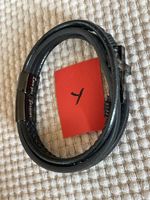 Armband mit Kreuz, aus Leder