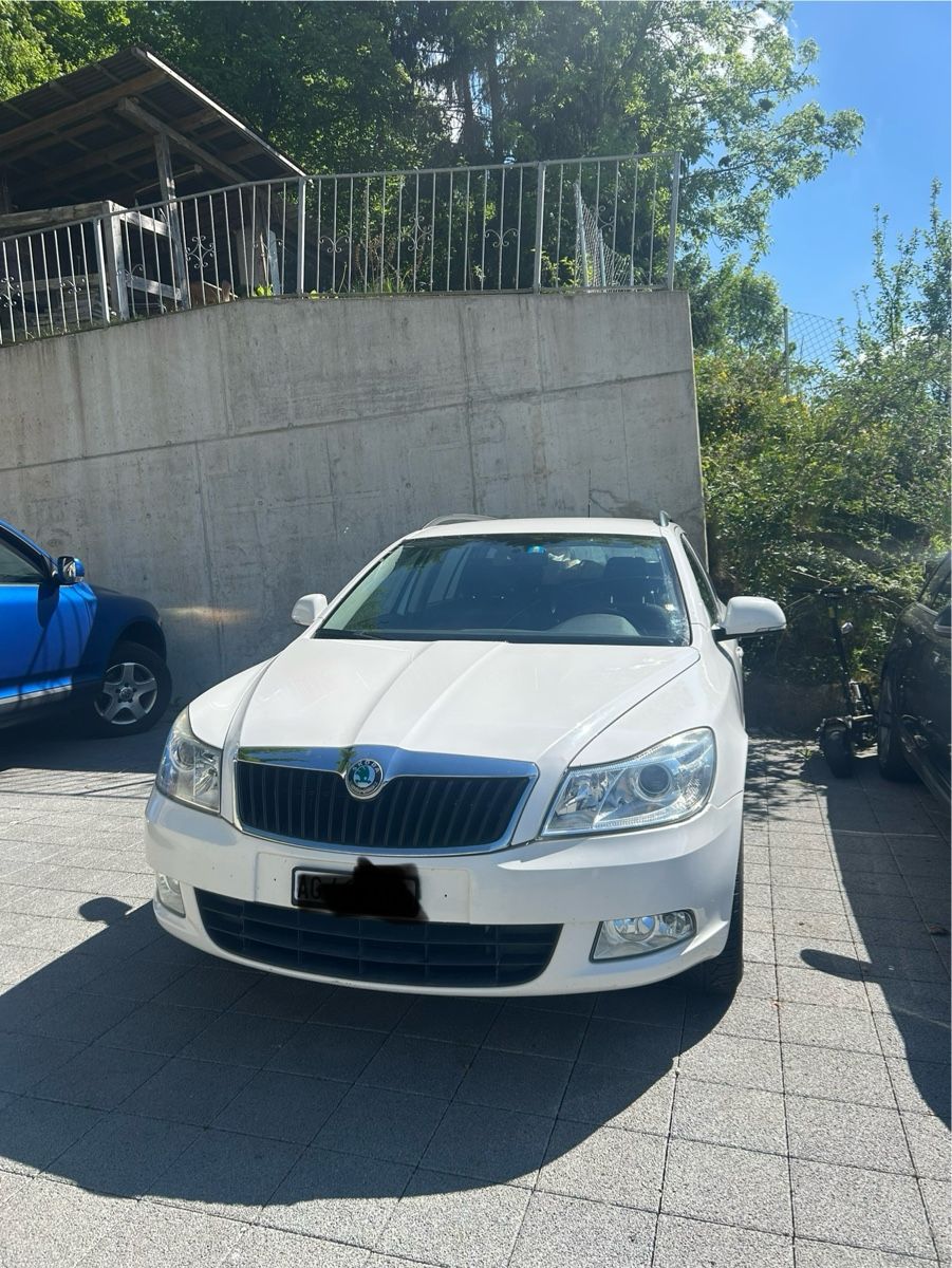 Autos: Skoda Oktavia mieten. – Gebraucht aus Wildegg von for_5r98