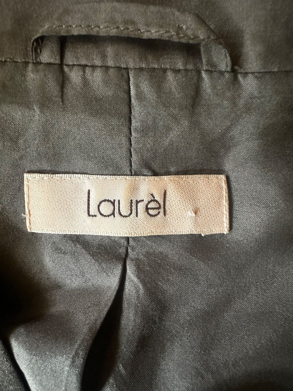 Giacche: Laurèl Seiden Blazer Damen 38 – Usato da Liestal venduto da Ballybs 2