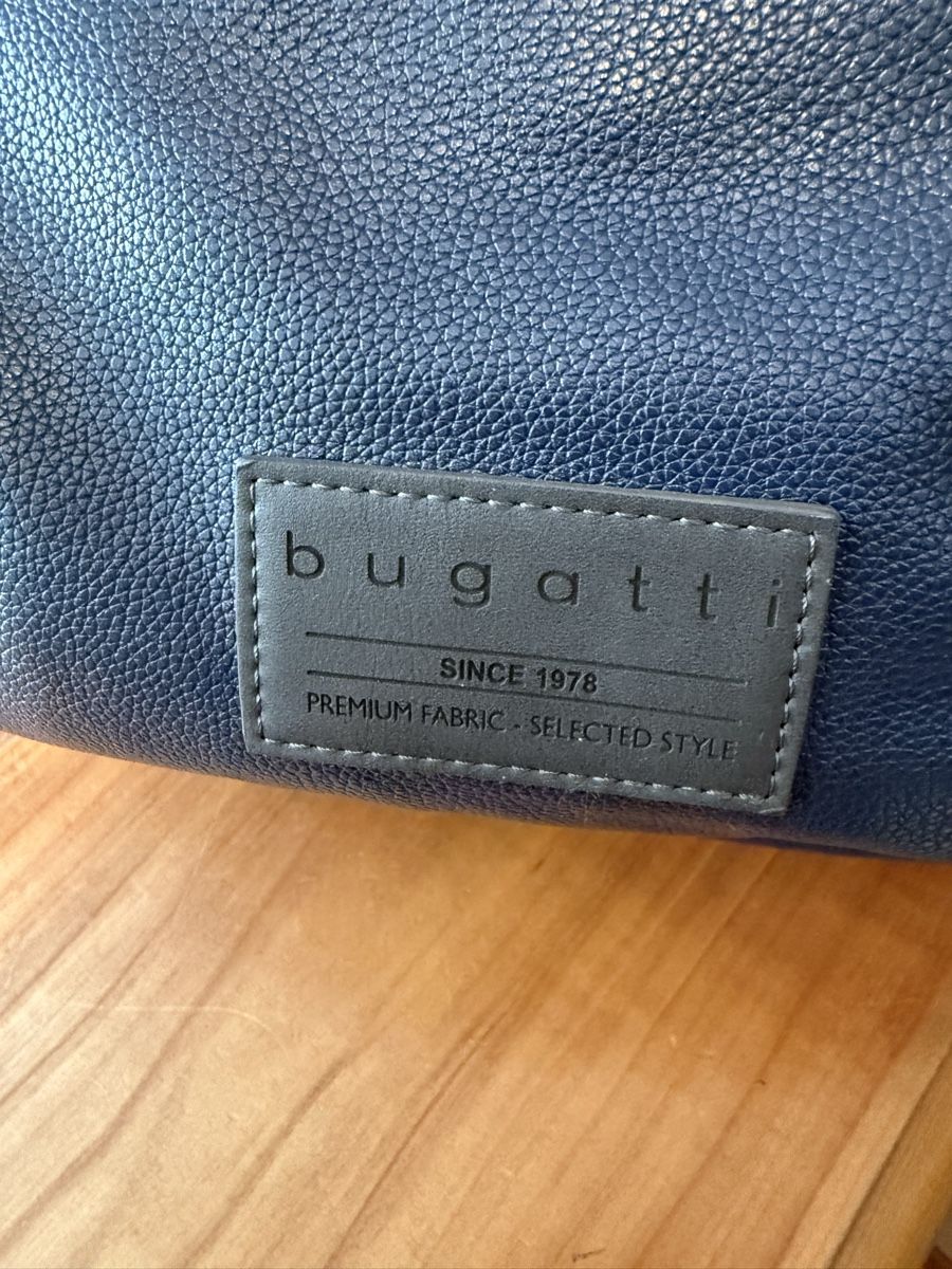 Zaini: Bugatti Rucksack Blau Laptoprucksack Business Freizeit – Usato da Frick venduto da nannali98 1