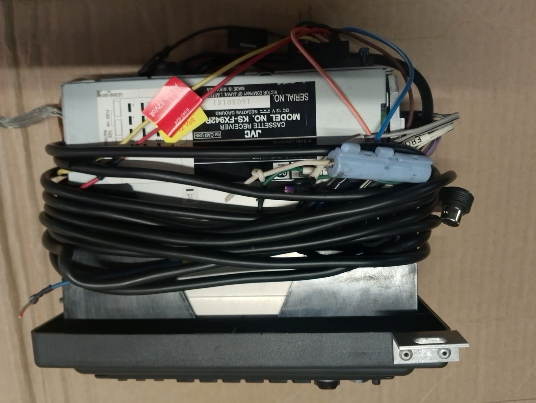 JVC Radio: Radio JVC und 12fach CD Wechsler – Usato da Niedergösgen venduto da usc_tt5r 8