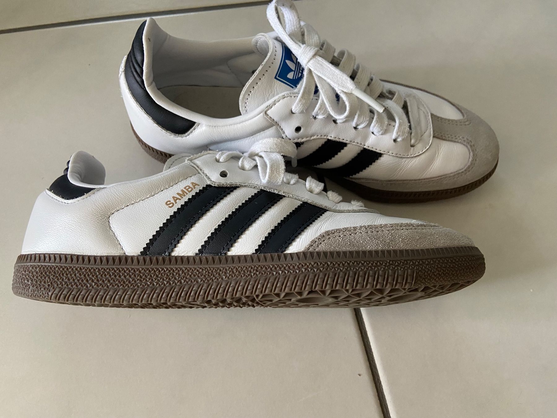 Adidas Chaussures femmes: Adidas Samba 38 2/3 – D'occasion à Bremgarten AG par valia67 1