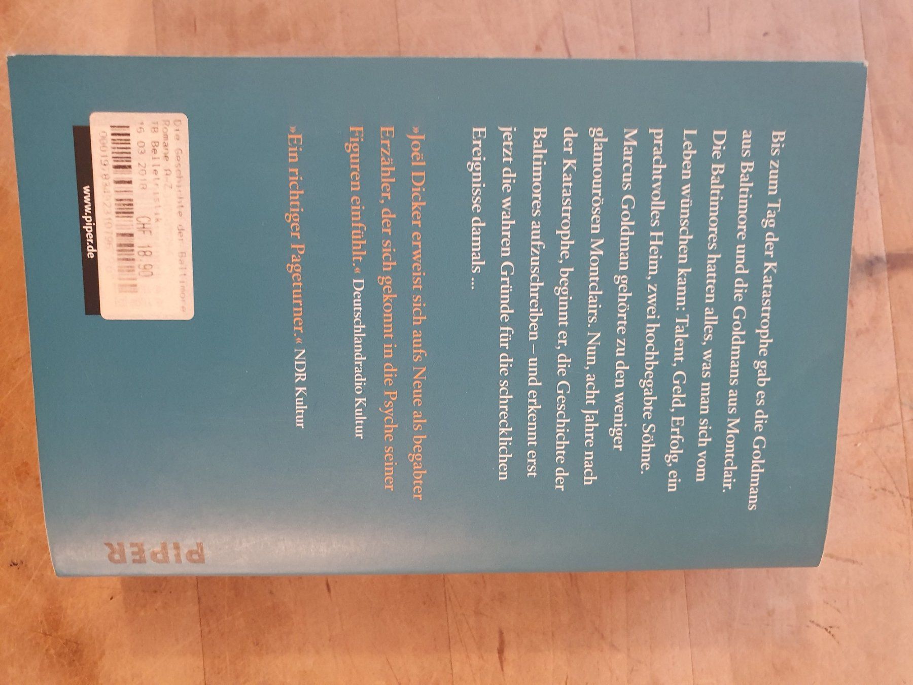 Libri: Die Geschichte der Baltimores Joel Dicker Piper – Usato da Zürich venduto da loosebone 1