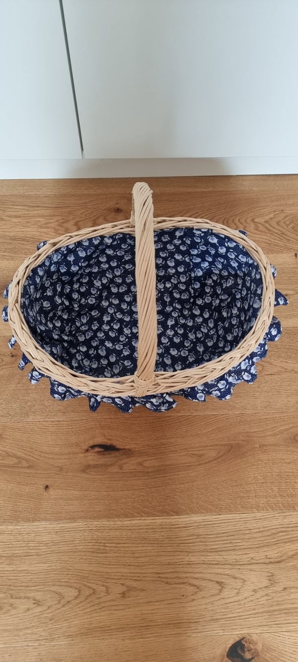 Altro per la casa: Korb mit blauem Stofffutter guter Zustand – Nuovo (secondo la descrizione) da Lachen SZ venduto da allesweg78 1