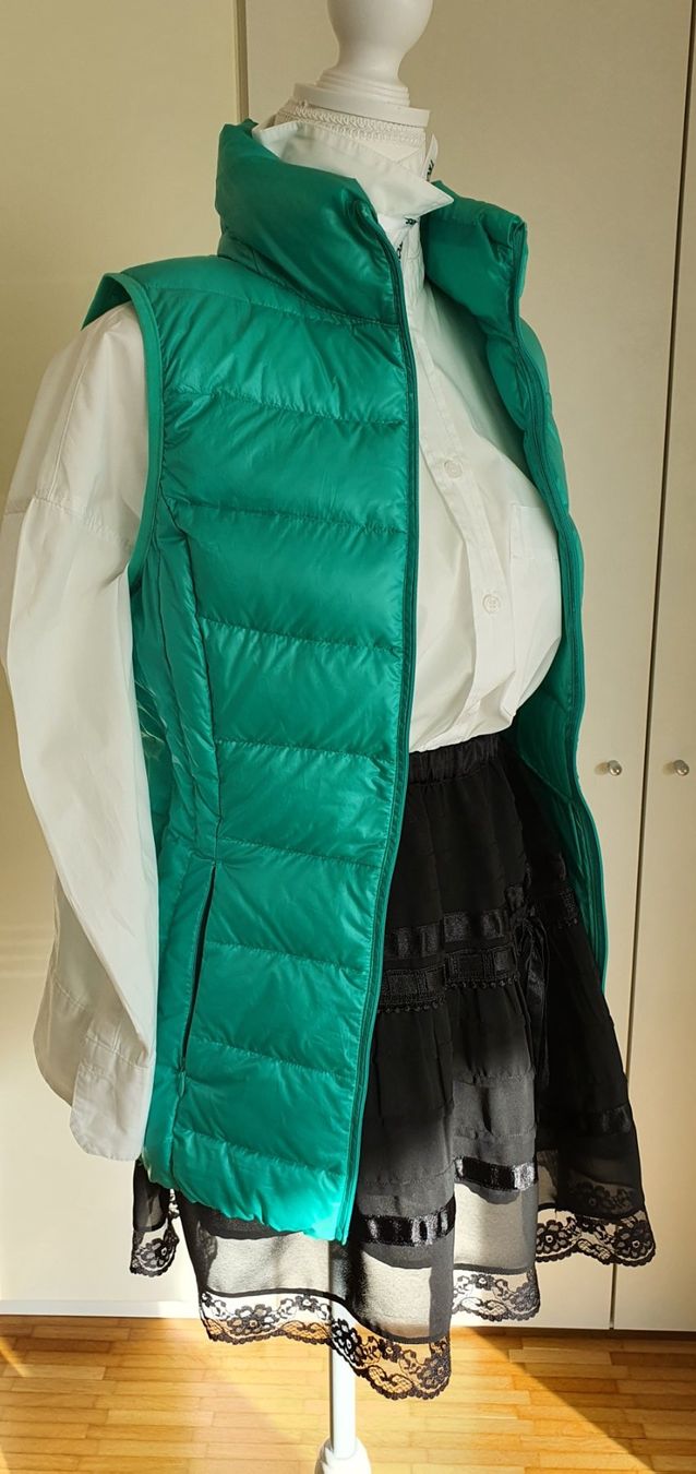 Gilet & Giacche senza maniche: Daunenweste – Usato da Basel venduto da Kristal4 1