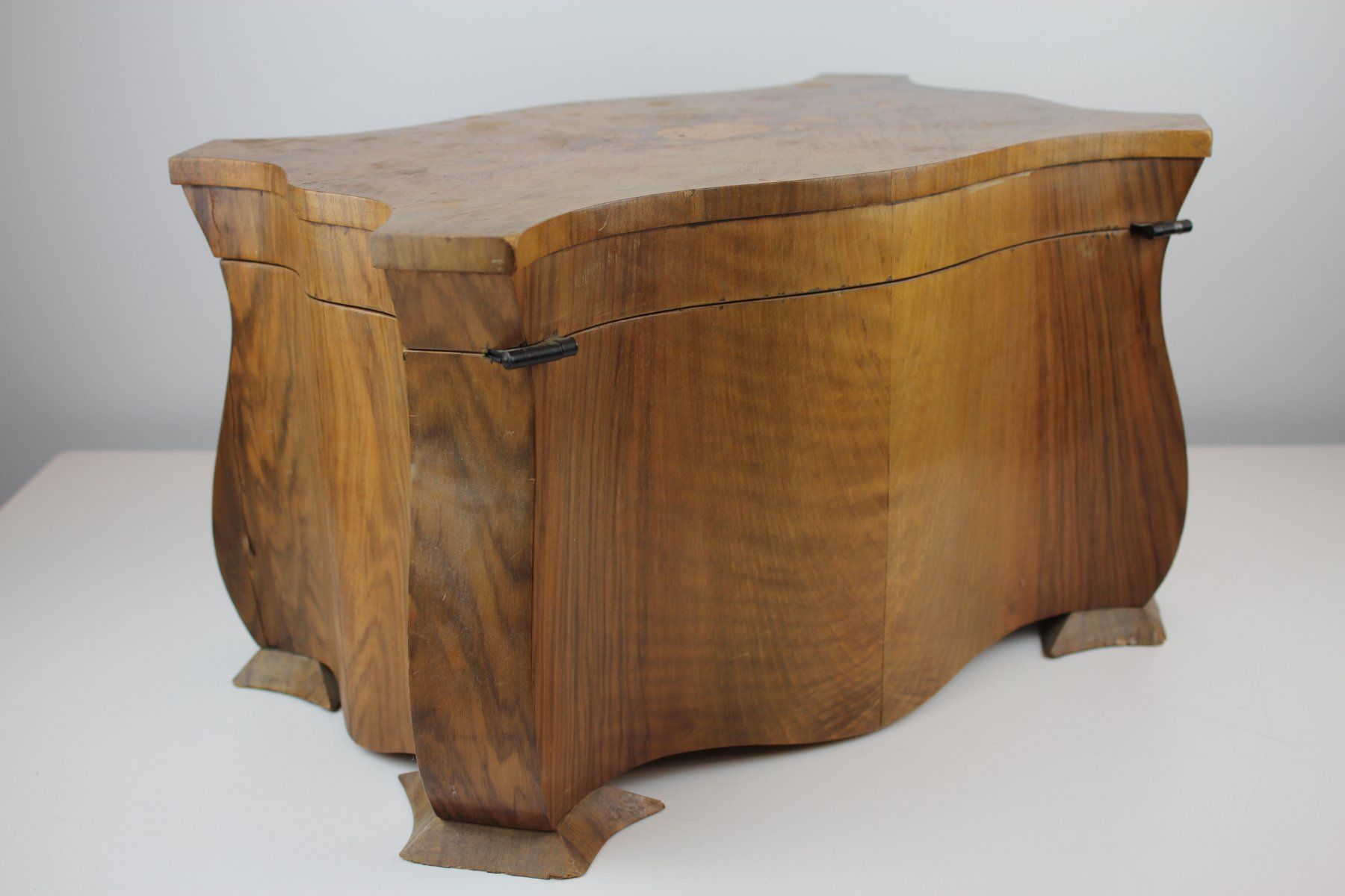 Cassapanche: Altes Biedermeier-Schatulle – Usato da Basel venduto da IRMAundFRED 1