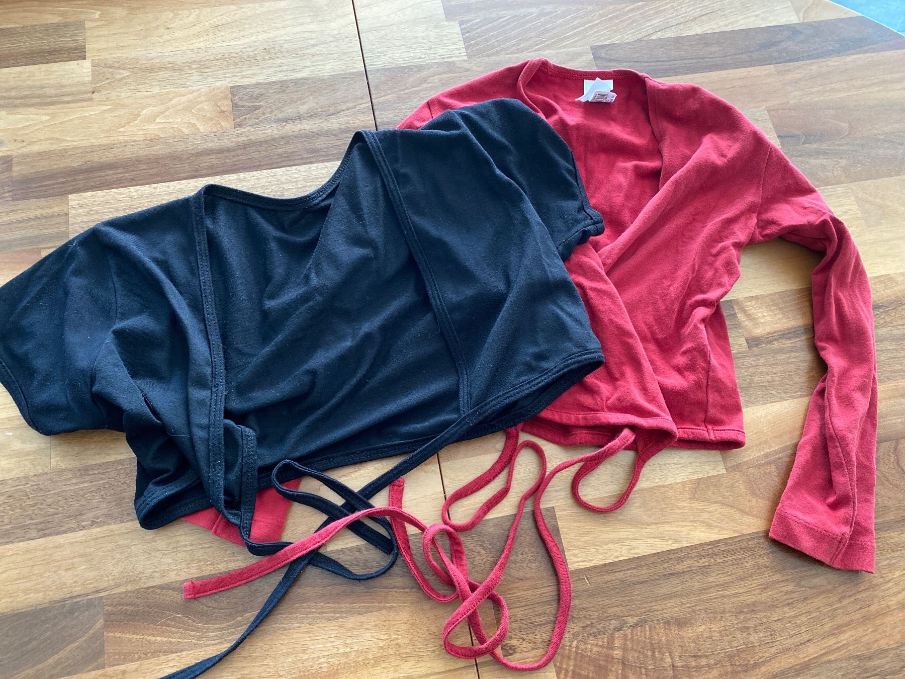 Lotti & Set di vestiti: Ballett Kleiderpacket 4-7 jährig – Usato da Lotzwil venduto da kj78 2
