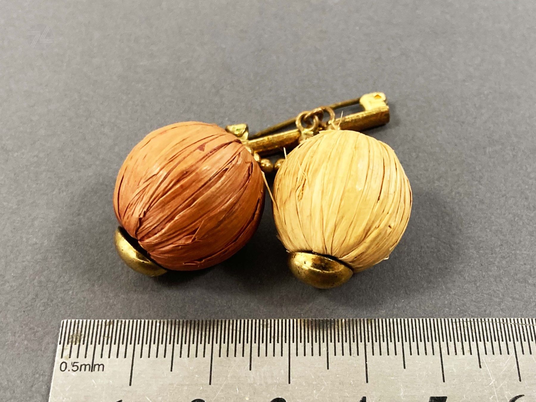 Spille & Fermagli: Vintage Modeschmuck Anstecknadel Brosche – Usato da Wetzikon ZH venduto da cyan74 1