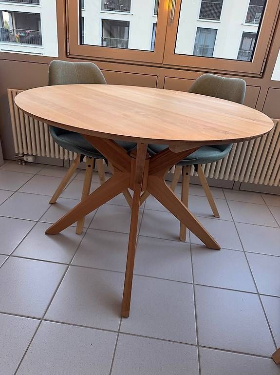 Tavoli: Esstisch  – Usato da St. Gallen venduto da Harmony42 1
