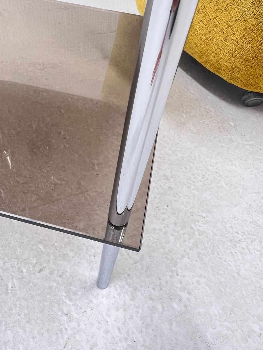 Tische: Vintage Chrom-Beistelltisch – Gebraucht aus Walzenhausen von stilvollwohnen 6