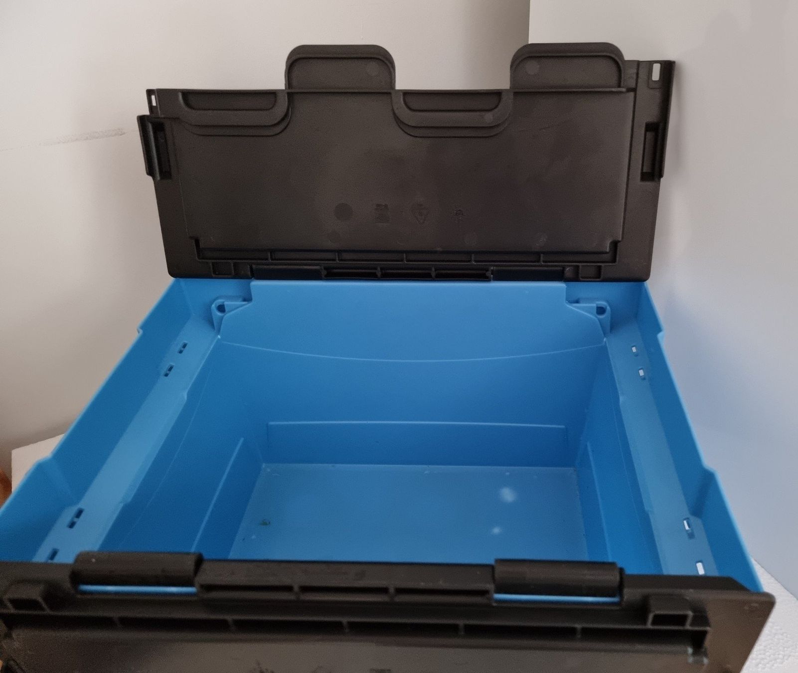 Contenitori & Simili: Transportbox mit Faltdeckel – Usato da Bergdietikon venduto da ewa1005 4