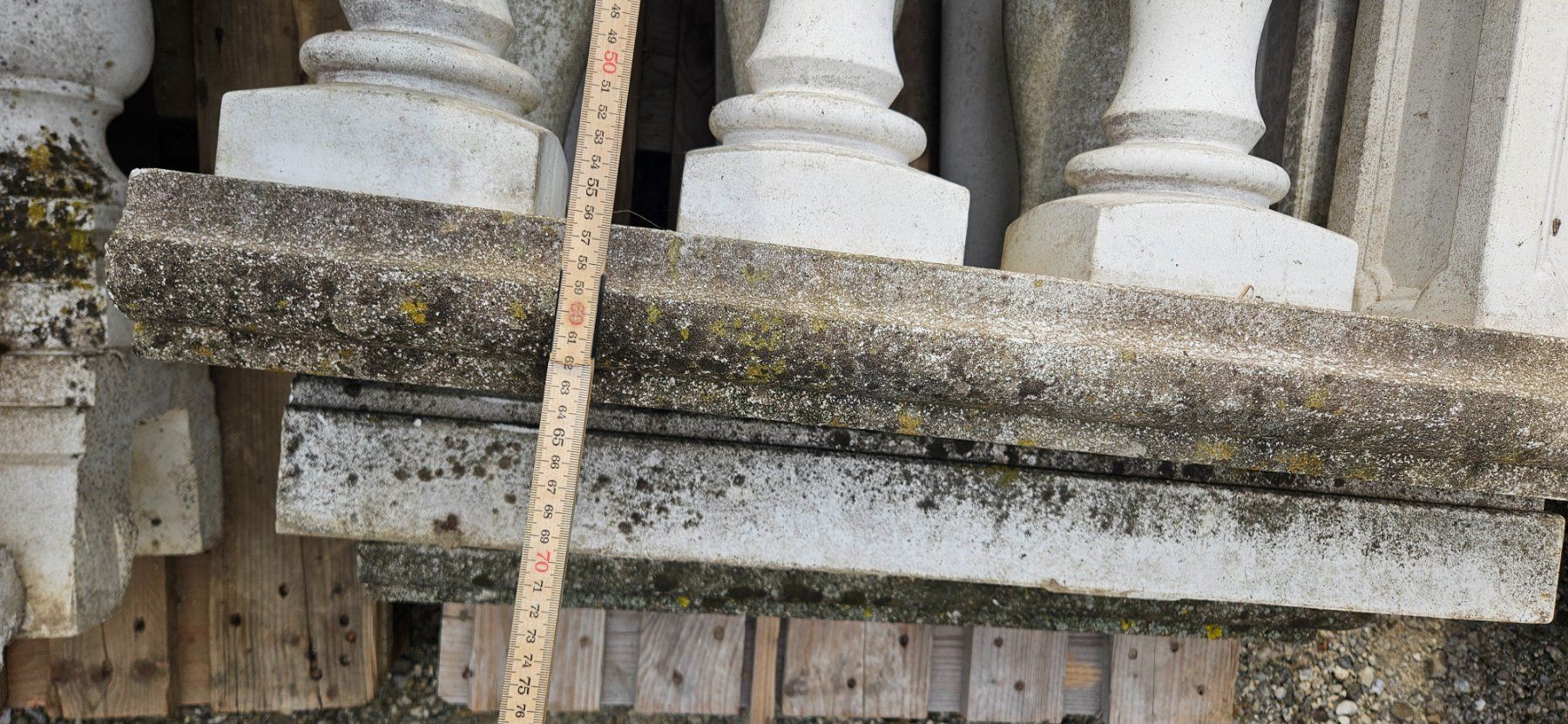 Tutte le decorazioni: Antike Balustrade aus Stein / Garten Deko – Usato da Wynigen venduto da Appaloosa01 5