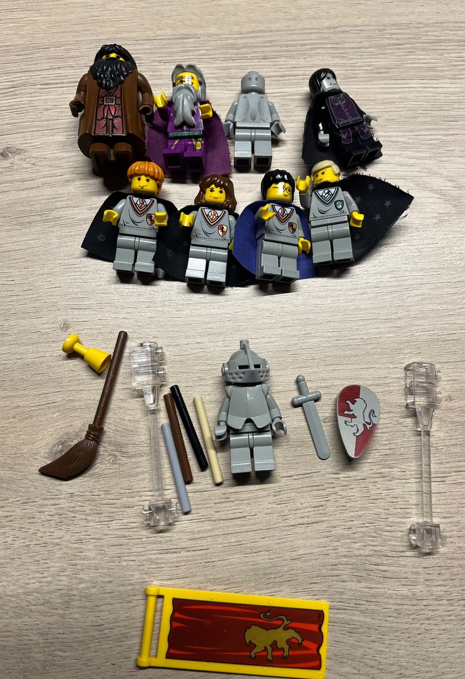 Lego Kit di costruzioni: Légo 4709 "Hogwarts Castle" Complet+Manuel de 2001 ! – Usato da Courgenay venduto da Kolfree 4