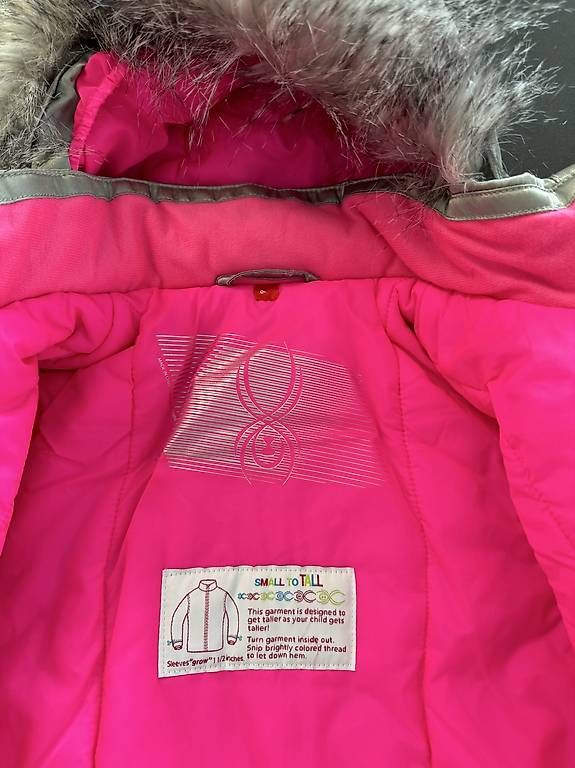Jacken & Mäntel: Neue Spyder Winterjacke Gr 6 Jahre  – Gebraucht aus Freienbach von ang_8xxz 1
