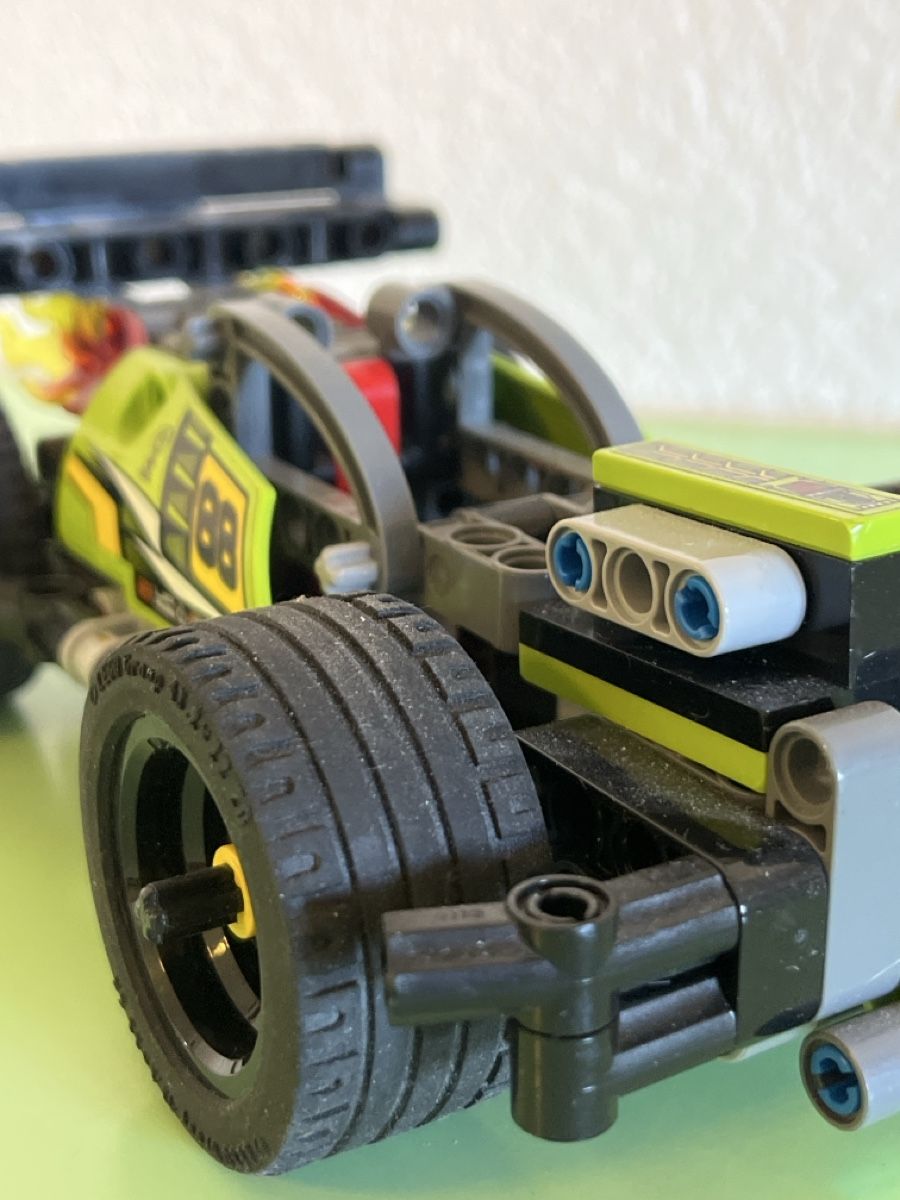 Lego Kit di costruzioni: Lego Technic 42072 voiture de course – Usato da Alle venduto da satellite-1608 3