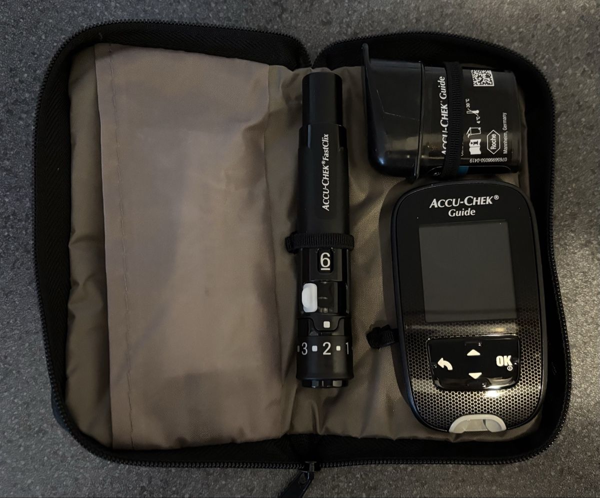 Mesurer: Accu Chek - Blutzuckermessgerät – Neuf avec emballage d'origine à Zug par bluesky84 1