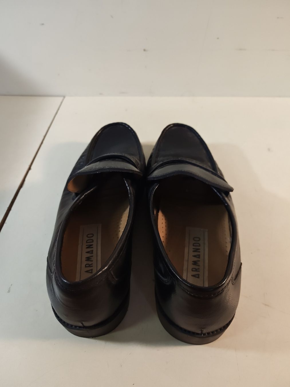 Scarpe da uomo: Schuhe Armando  extra weit, Gr. 43. (nov322) – Usato da Künten venduto da Schnaepplihuus 1