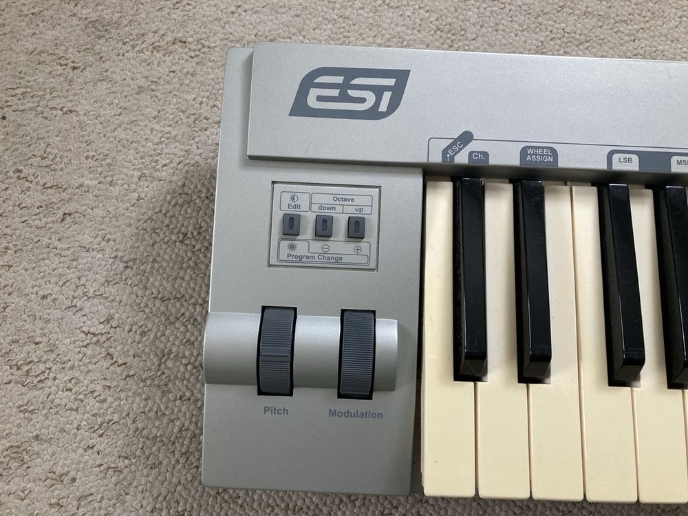 Strumenti musicali: Midi Keyboard – Usato da Windisch venduto da eri_52fw 2
