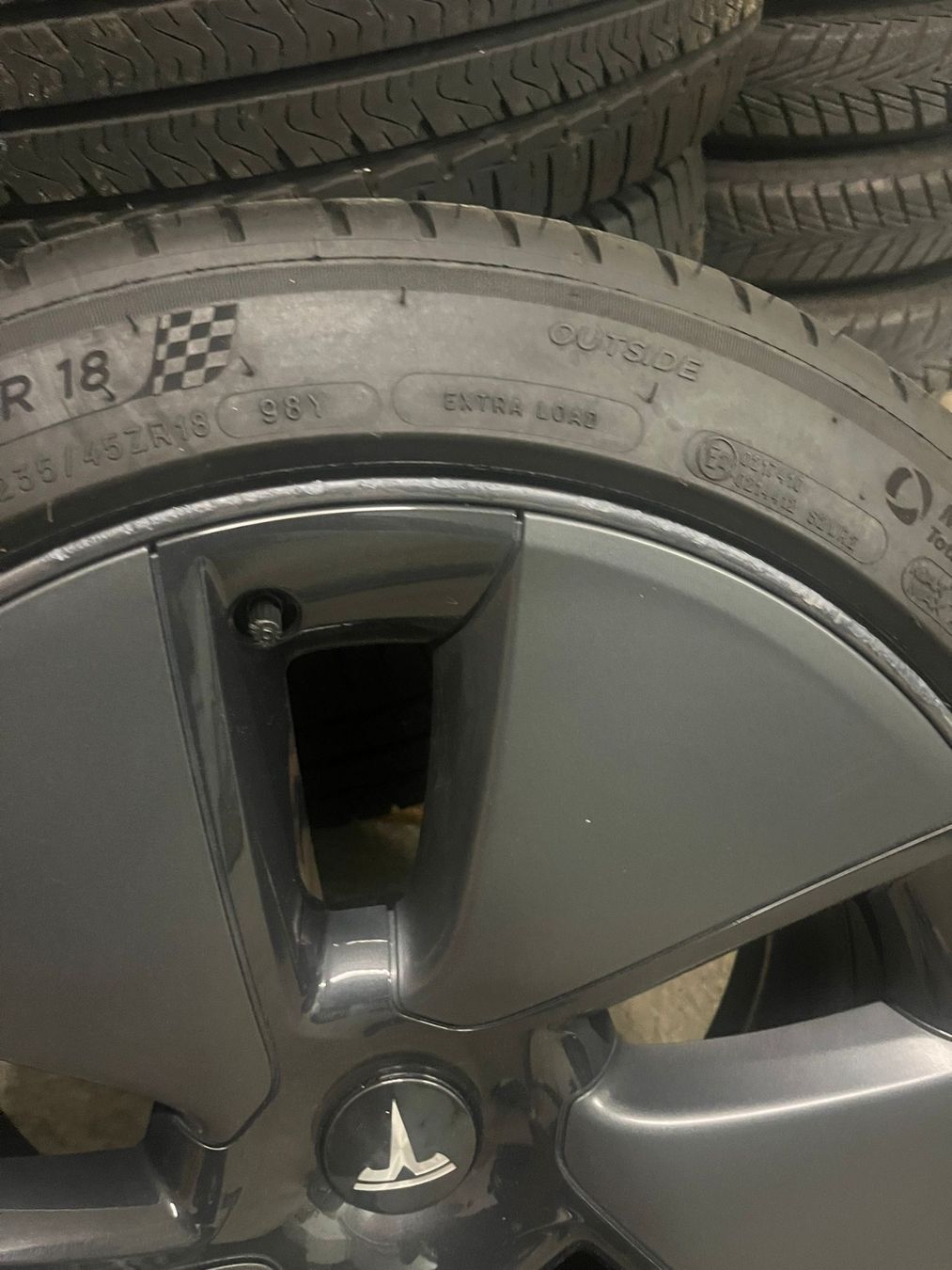 Pneumatici & Ruote complete: Tesla Model 3 Kompletträder Sommer – Usato da Rebstein venduto da Grafracing 5