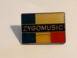 1 Pin Zygomusic