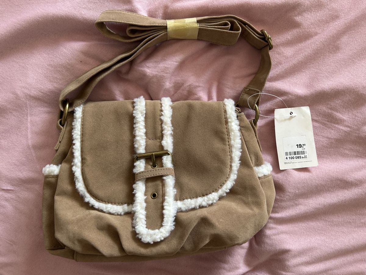 Borse da donna: Tasche Neu Graceland – Usato da Sarmenstorf venduto da ramoeneli