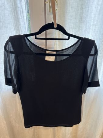 Yves Saint Laurent 100% silk Size 38