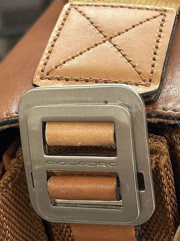 Borse: Borsa 24 ore PIQUADRO – Usato da Cugnasco venduto da dilan1 4