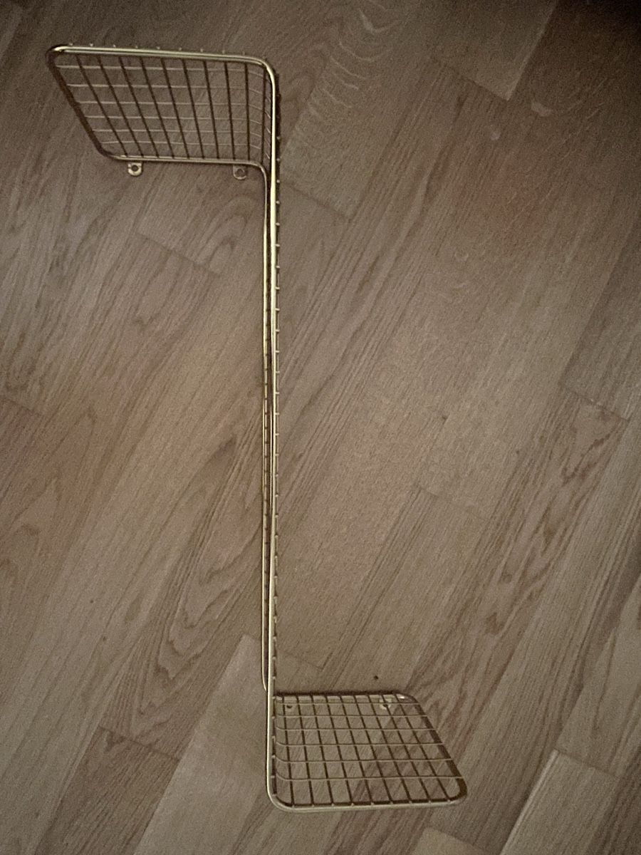 Regale: Étagère murale métallique doré – Gebraucht aus Schaffhausen von lau_vjb6 2