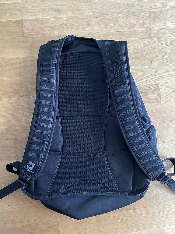 Quiksilver Zaini: Rucksack Quiksilver – Usato da Thun venduto da lindt02 1