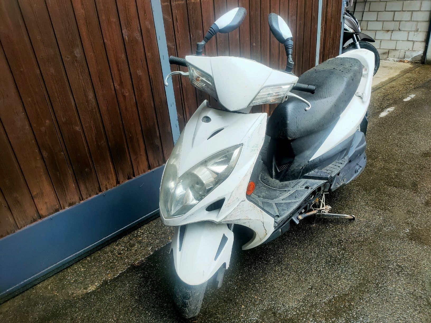 Kymco Scooter: Kymco Movi 125  – Difettoso da Schwellbrunn venduto da ueli.l95 1
