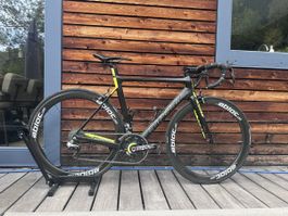 Cappelli Carbon Rennvelo – Dura-Ace / Carbonfelgen