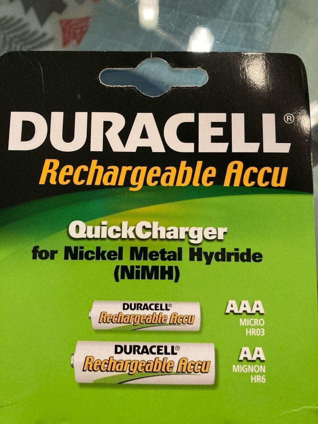 Akkus: DURACELL Rechsrgeable Accu----( Elektro) – Neu (gemäss Beschreibung) aus Wallisellen von AS.TZ. 7