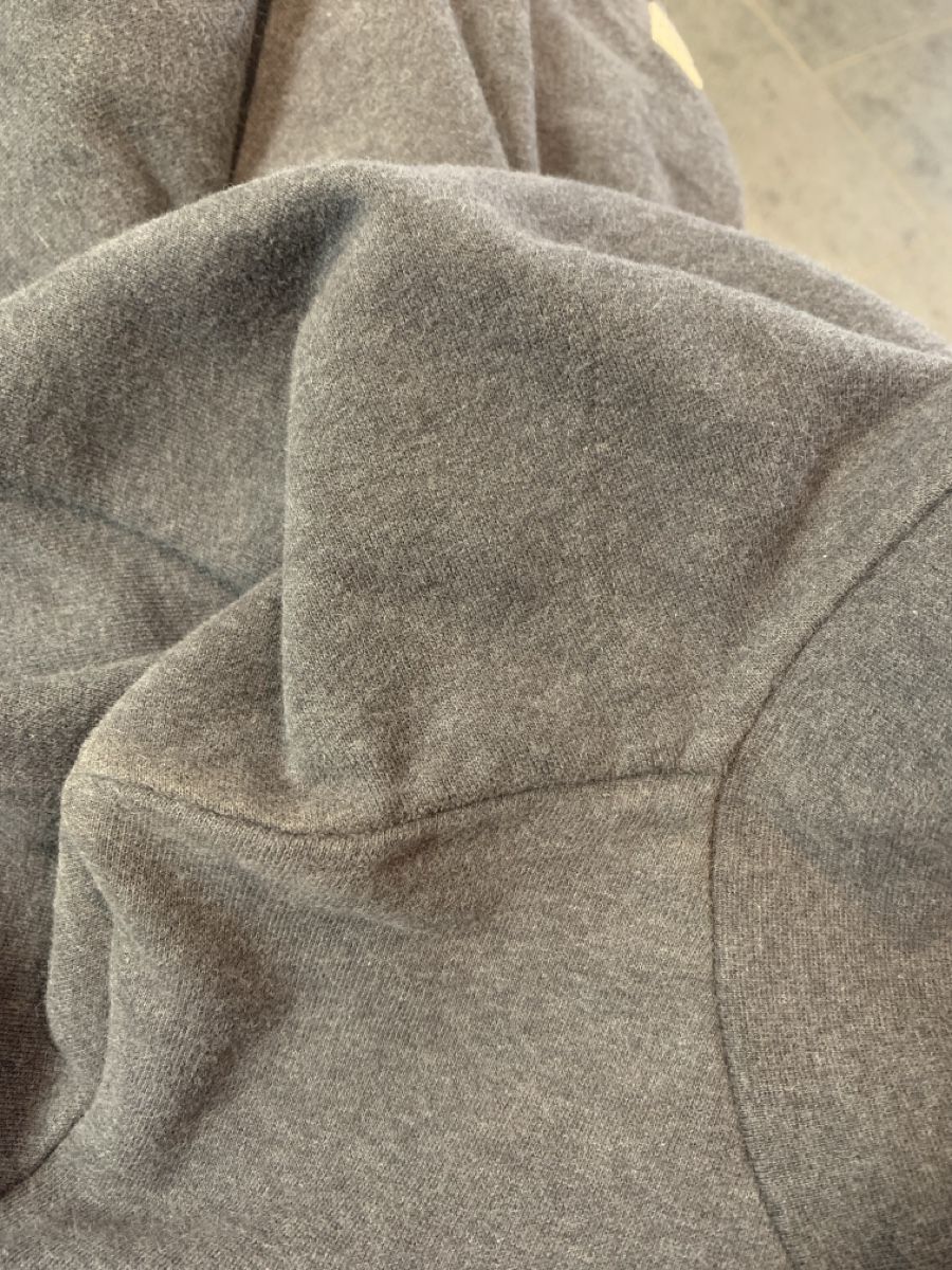 Maglioni & Felpe: Zrcl Sweatshirt mit Reissverschluss gr S – Usato da Aarau venduto da REVIVI 6