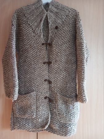 Cardigan long en laine bouclée