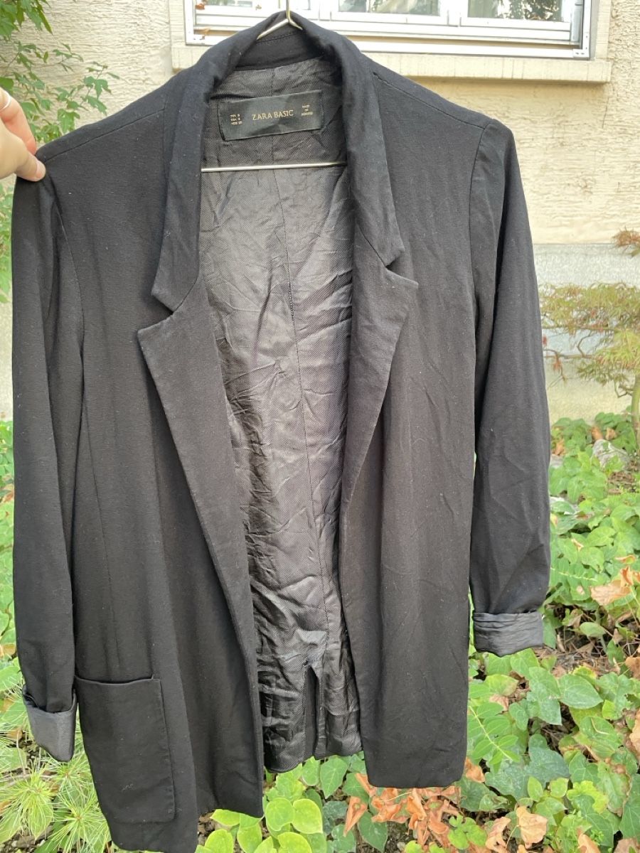 Zara Giacche: Blazer Zara Basic schwarz lang geschnitten gebraucht – Usato da Basel venduto da sara.re.use