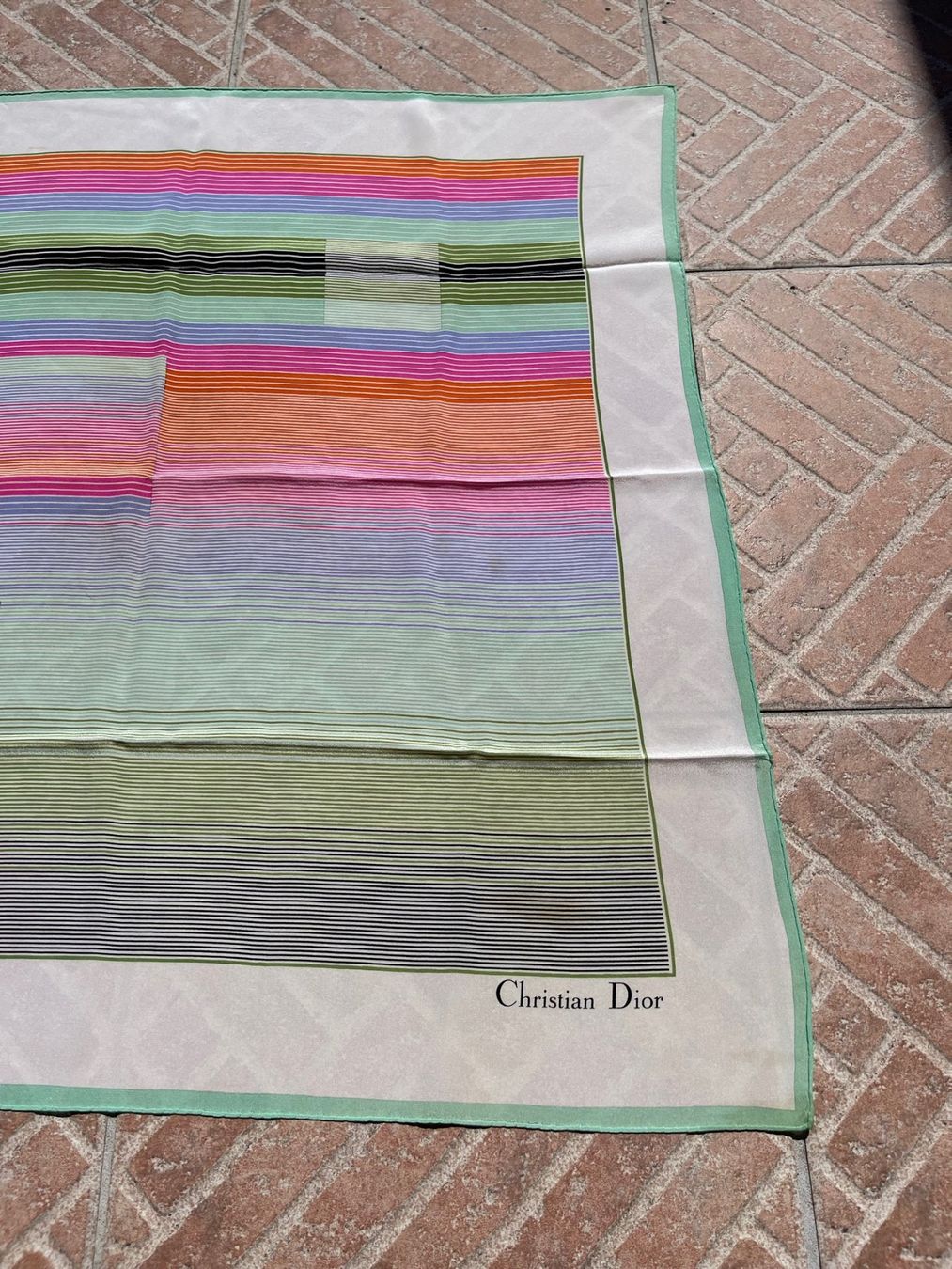 Dior Foulard & Sciarpe: Foulard Christian DIOR – Usato da La Croix (Lutry) venduto da Sporades 4
