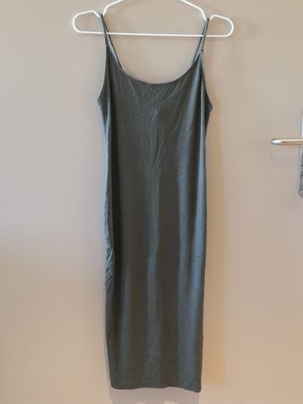Geripptes Trägerkleid