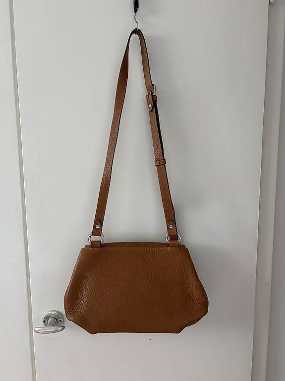 Borse da donna: BOGNER Leder Umhängetasche Cognac – Usato da Wittenbach venduto da Lenitalasirena 1