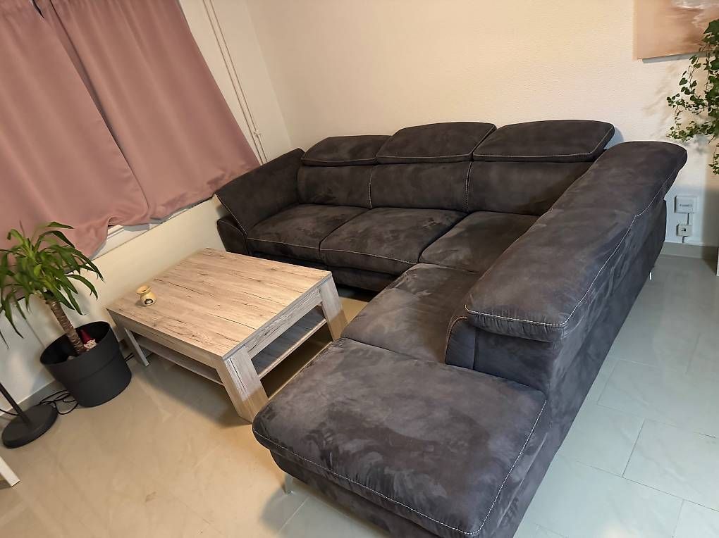 Sofas: Ecksofa mit elektrische Relax Funktion – Gebraucht aus Schaffhausen von ade_hms6 1