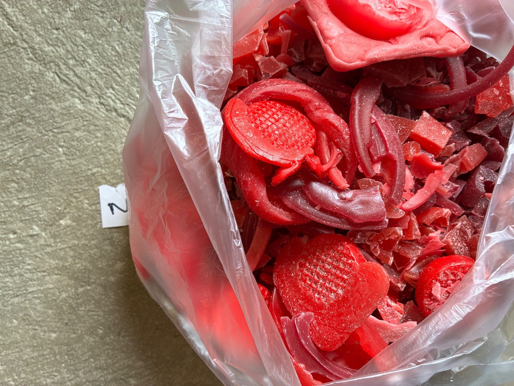 Candele: Kerzenwachs Reste rot über 2 Kg – Usato da Zäziwil venduto da lolek01 1