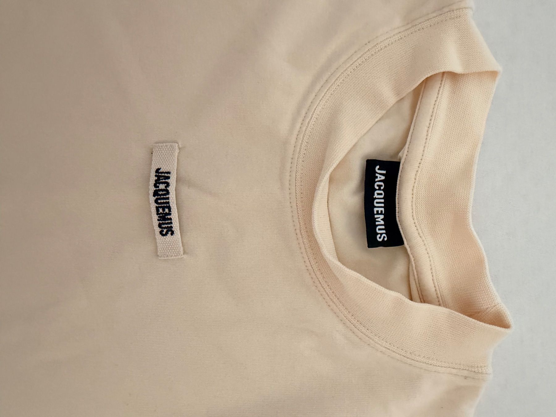 Jacquemus T-shirt: Jacquemus Shirt Grösse XS – Usato da Winkel venduto da Stankocuk 1
