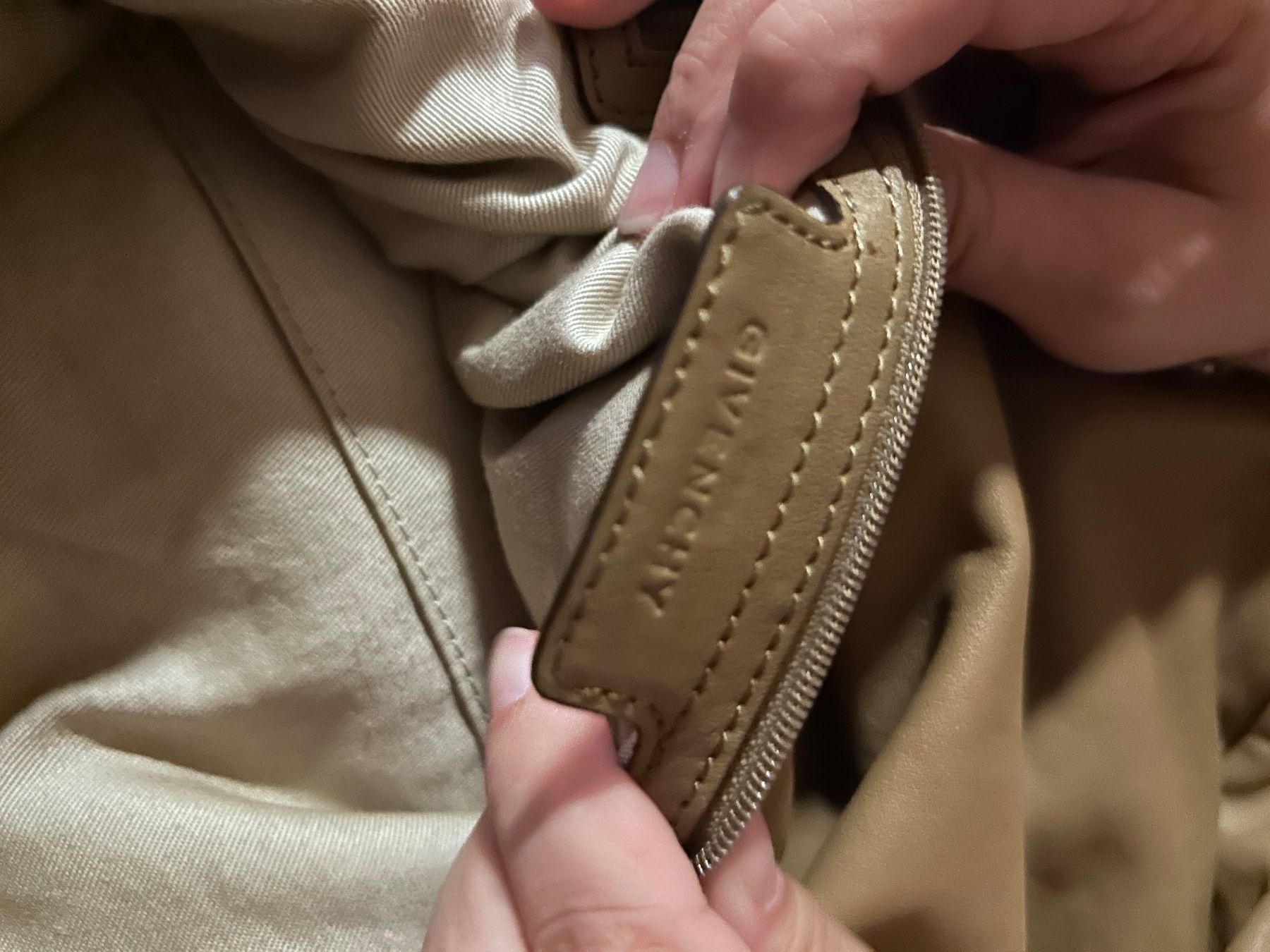 Givenchy Taschen für Damen: Sac Givenchy – Gebraucht aus Vevey von jade1800 4