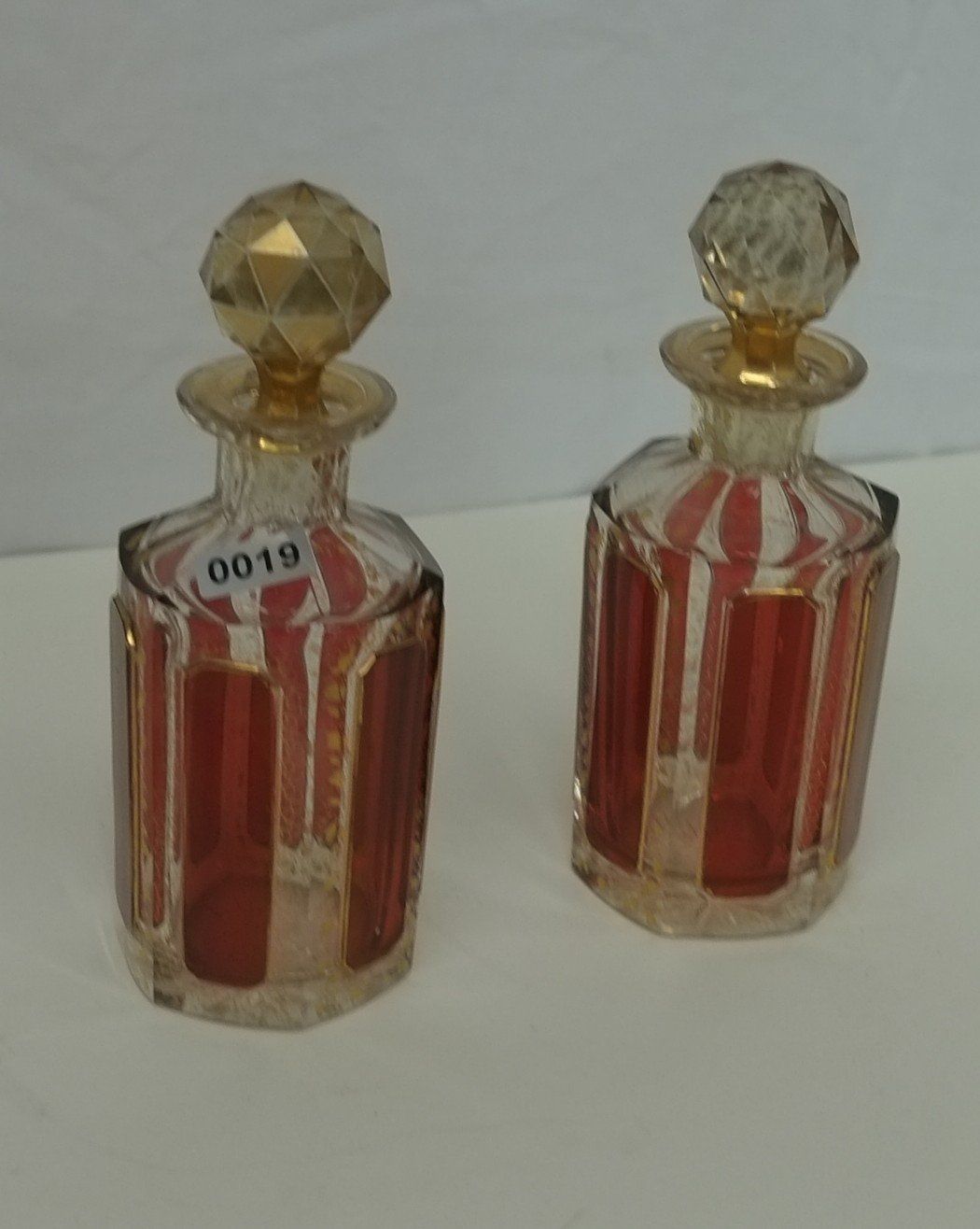 Flacons: Flacon à parfum – D'occasion à Puidoux par tasbiencompris 1