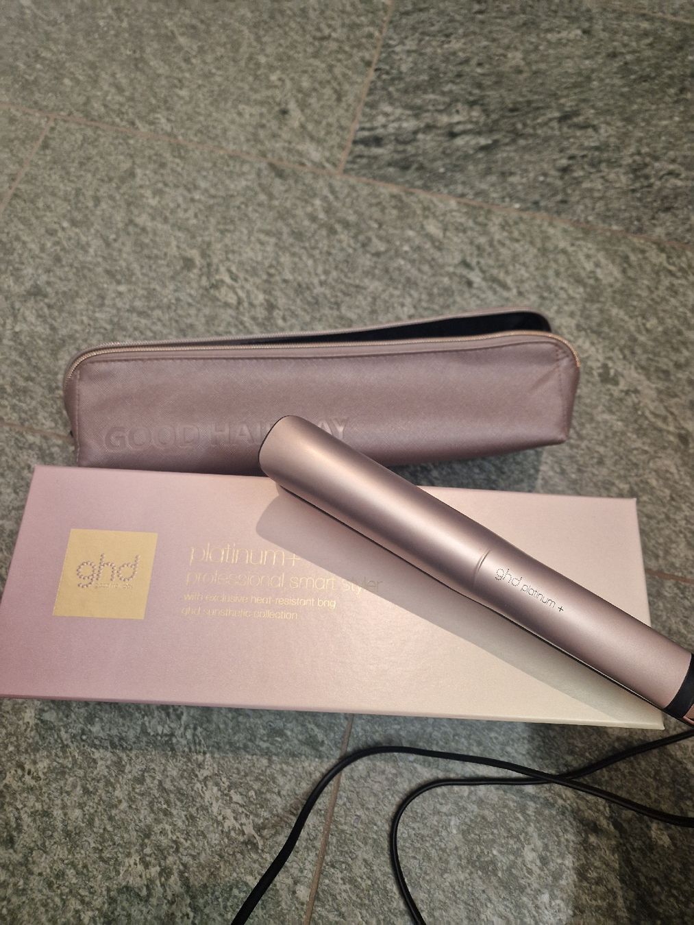 GHD Piastre & Arricciacapelli: GHD Platinum + Glätteisen – Usato da Glattfelden venduto da Ivana5288