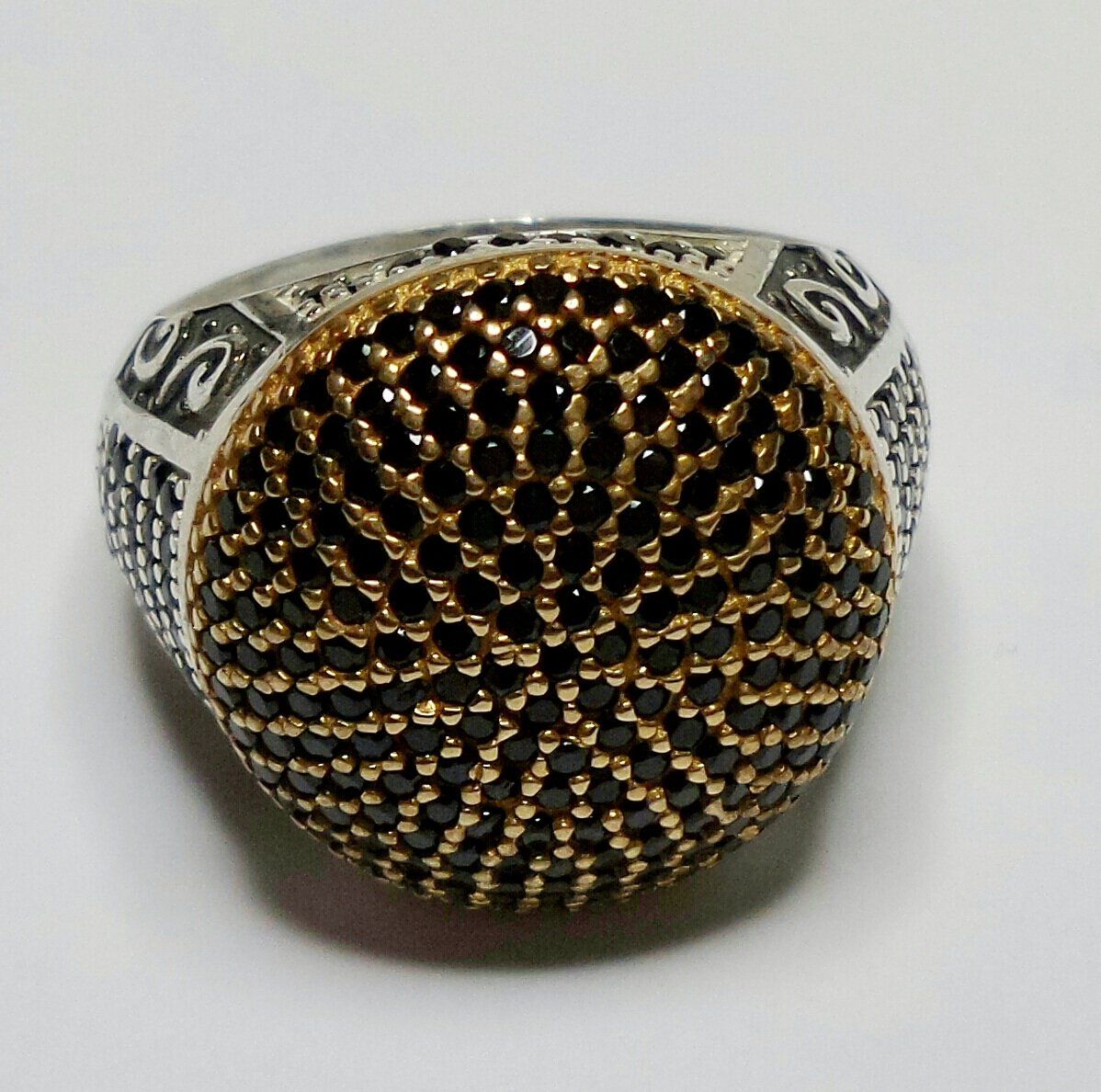 Anelli: Fingerring mit schwarzen Diamanten Grösse 65 – Nuovo (secondo la descrizione) da Zürich venduto da ben_mn5h 1