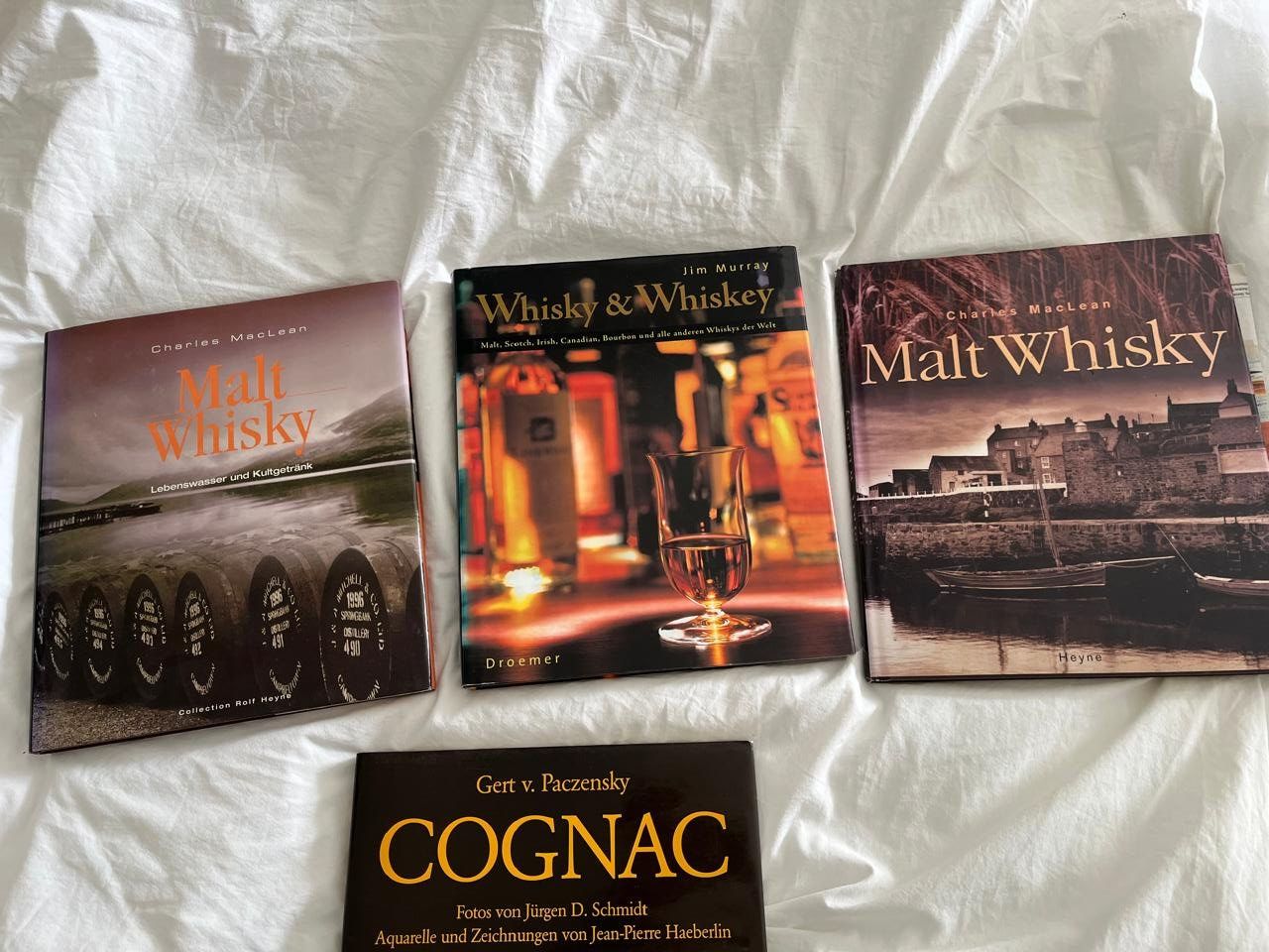 Libri: WHISKEY und COGNAC Bücher kleine Sammlung – Usato da Eschen venduto da evi_8xrh